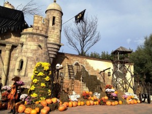 decorando para halloween jardin